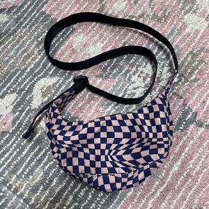 NWT BAGGU mini crescent bag - indigo trippy checker